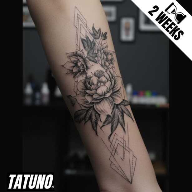 Tatuaż jagua półtrwały linie i płatki