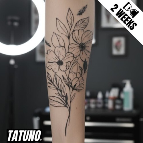 Tatuaż jagua półtrwały kwiaty pod gwiazdami