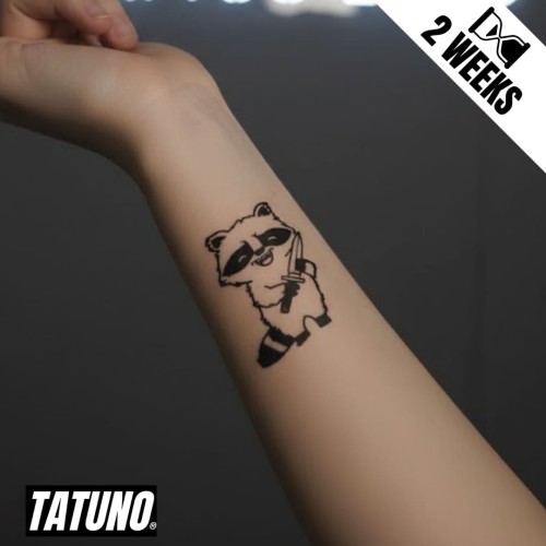 Tatuaż jagua półtrwały szop z nożem