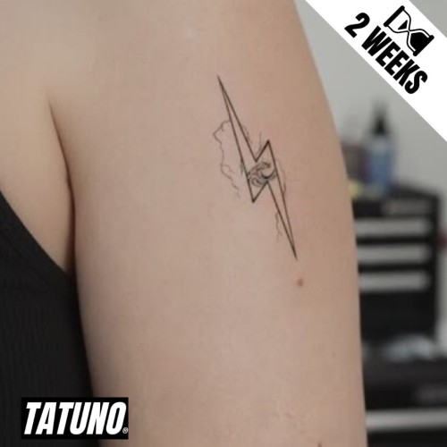 Tatuaż jagua półtrwały piorun