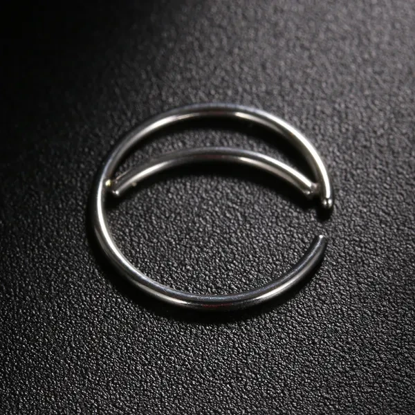 Fake piercing